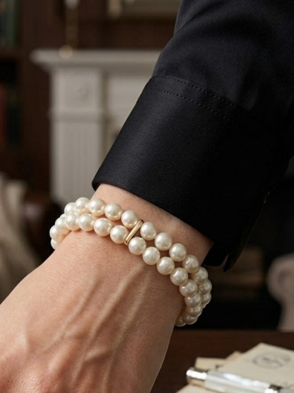 Double Strand Glass Pearl Bracelet Ivory